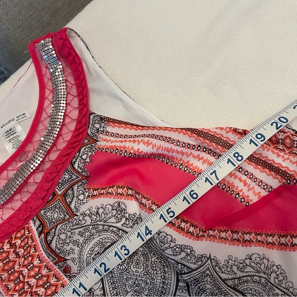 Studio One Handkerchief Dress -NWOT - Picture 6 of 8